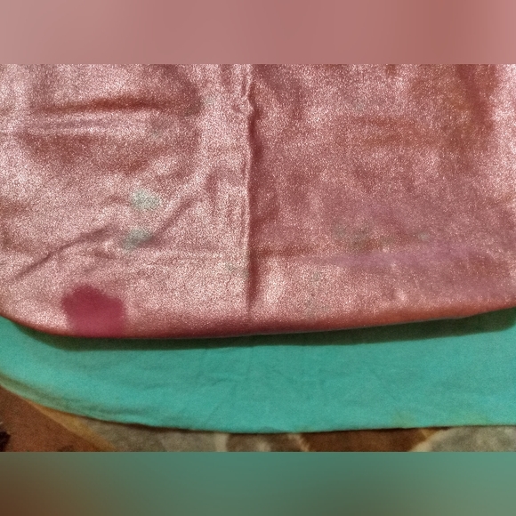 Tiffany Reversible Tote w/mini pouch - Picture 3 of 7